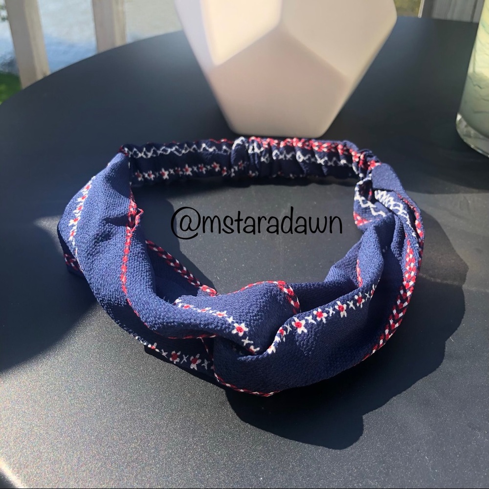 Stellar Knot Headband 🌙